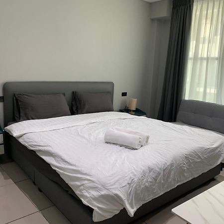 Nato House Ekkamai Aparthotel Bangkok Kültér fotó